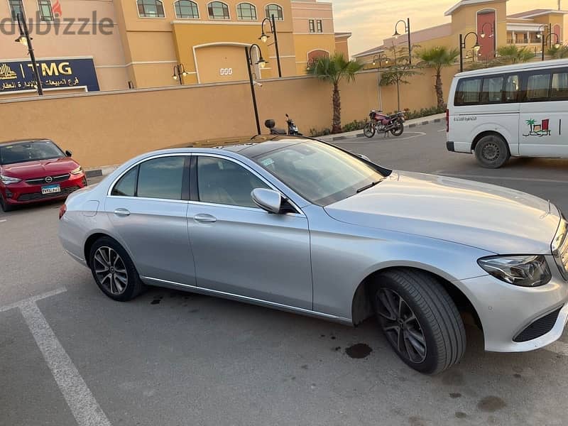 Mercedes-Benz E180 2018 1