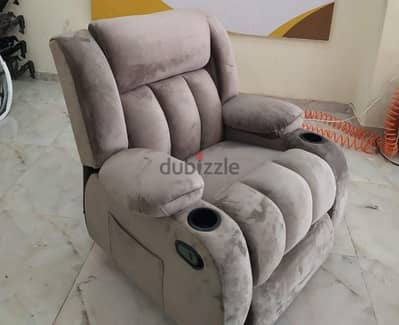 lazyboy recliner والتوصيل مجاني