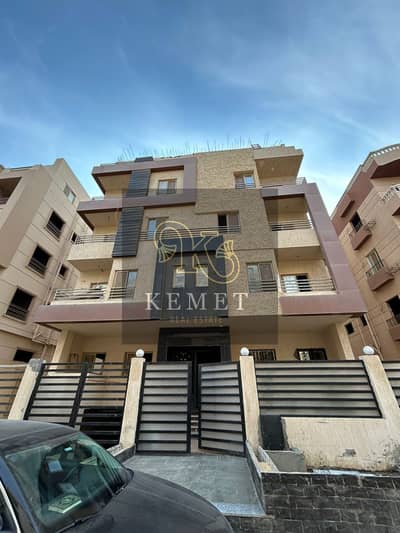 Apartment for sale, ready to move, area 183, semi-finished, prime location in Al-Andalus, Fifth Settlement