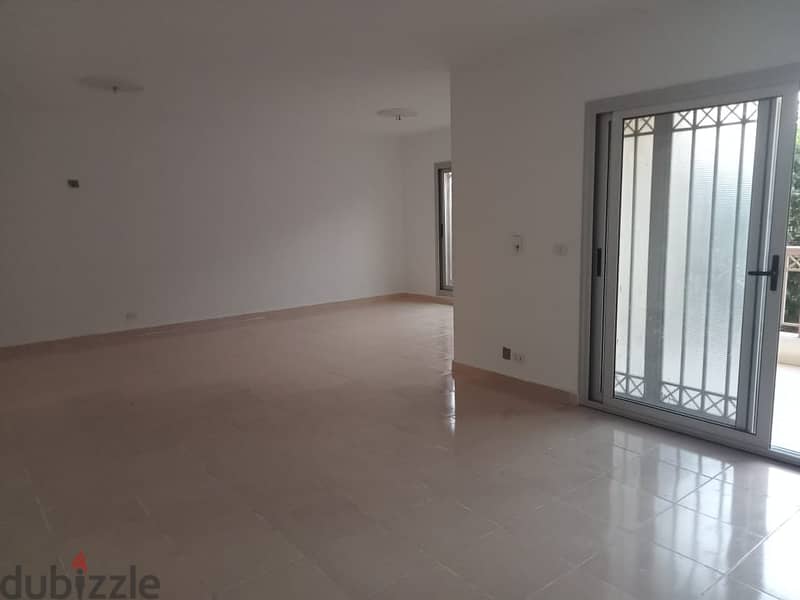 شقة٢١١م ارضي بحديقه بيع في مدينتي apartment for sale in Madinaty 211m 10