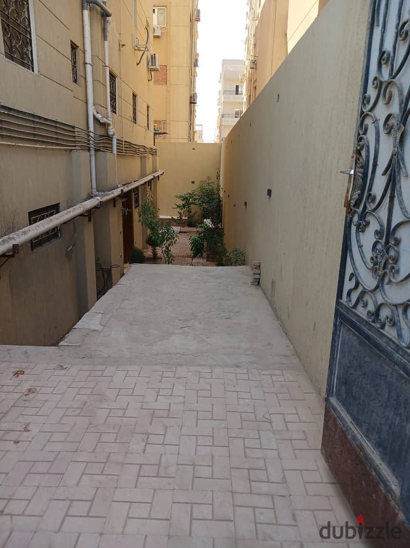 Duplex for sale 260m + garden 120m  -New cairo(In the southern investors area )Fully open view 0