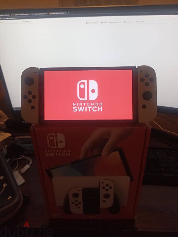 Nintendo Switch OLED 4