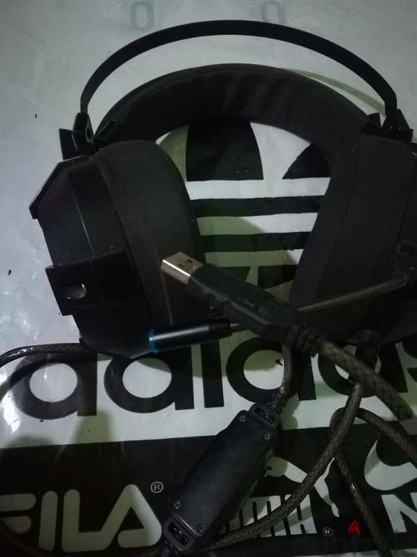 headphone 1