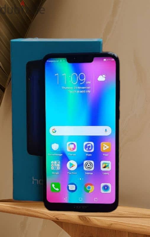 بكل مشتملاته الأصلي Huawei Honor c8 بدون أي عيوب او مشاكل تماما 0