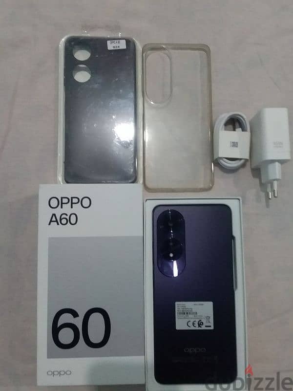 oppo كسر زيرو . . استعمال اقل من شهر . . سعر الشراء ٩٥٠٠ 1