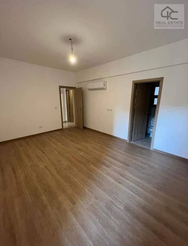 Ready to move Apartment 146 m with garden fully finished View Landscape for sale in Fifth square Including maintenance and garage 0