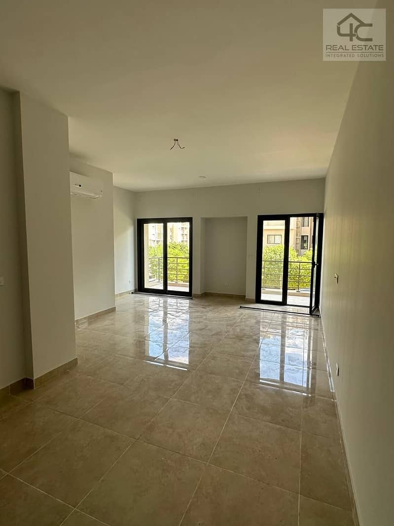 Ready to move Apartment 146 m with garden fully finished View Landscape for sale in Fifth square Including maintenance and garage 1