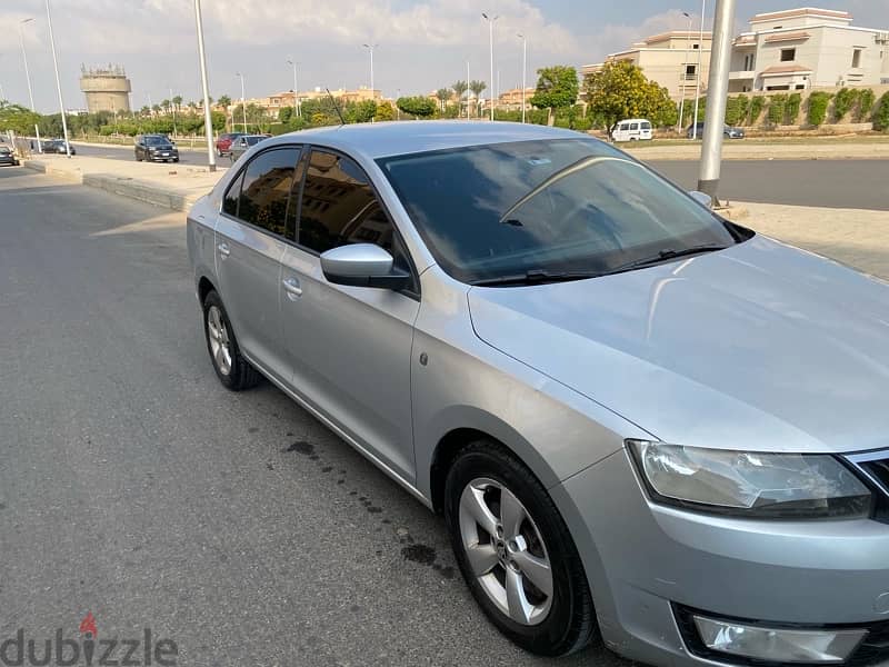 Skoda Rapid 2015 6