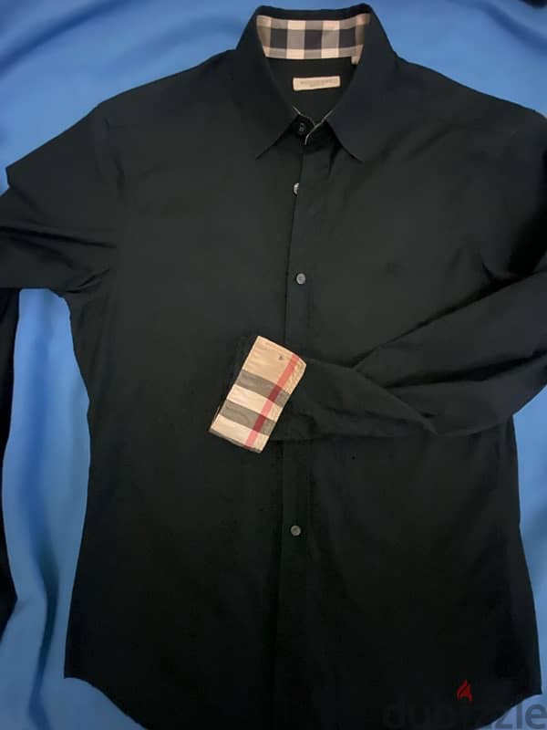 original burberry brit black shirt size M ( burberry downtown) 0