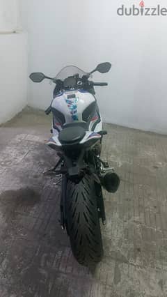 S1000 0