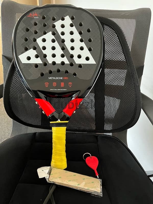 padel racket metalbone 3.2 HRD 4