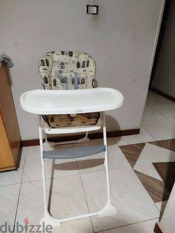 joie highchair 1