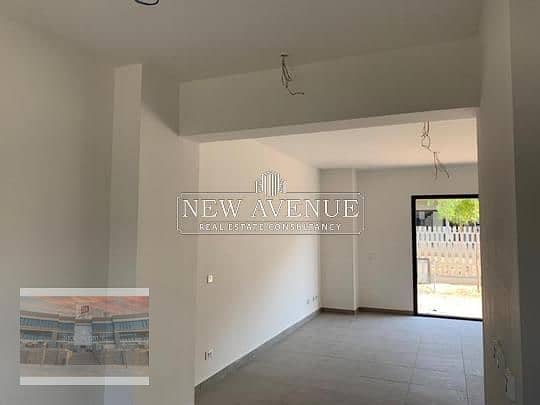 Fully finished Delivered Townhouse middle in Al-Burouj, 3 Bedrooms (1 master), 3 Bathrooms, 1 living room 0