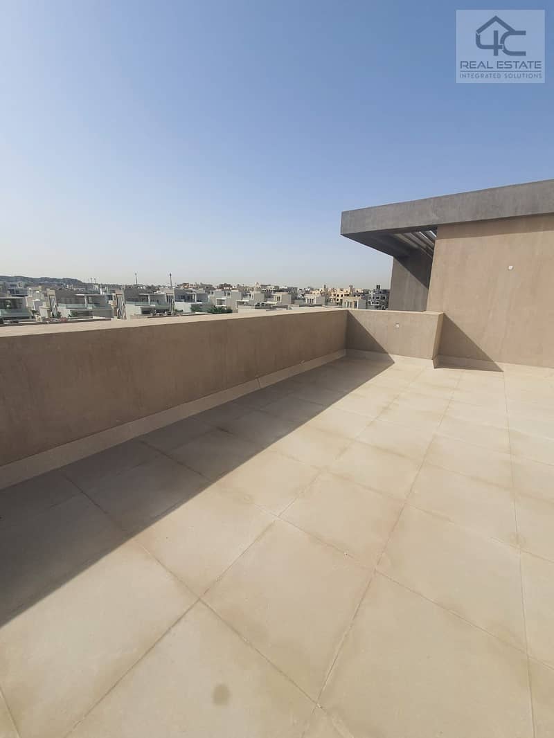 The lowest price for a 200 m penthouse with air conditioning in Al Marasem at the price of a 2-bedroom apartment 6