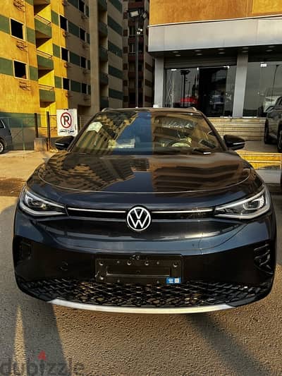 Volkswagen ID4 pro HUD 360 cam2024