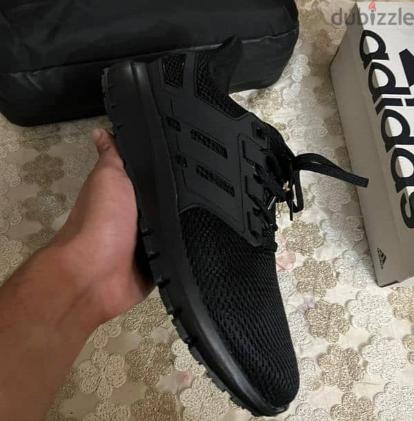 shoes Adidas original السعر نهائي 1