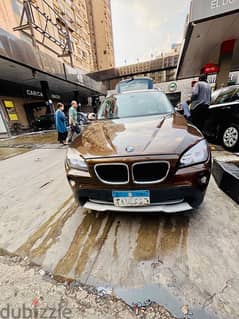 BMW X1 2011 فبريقه بالكامل بانوراما 0