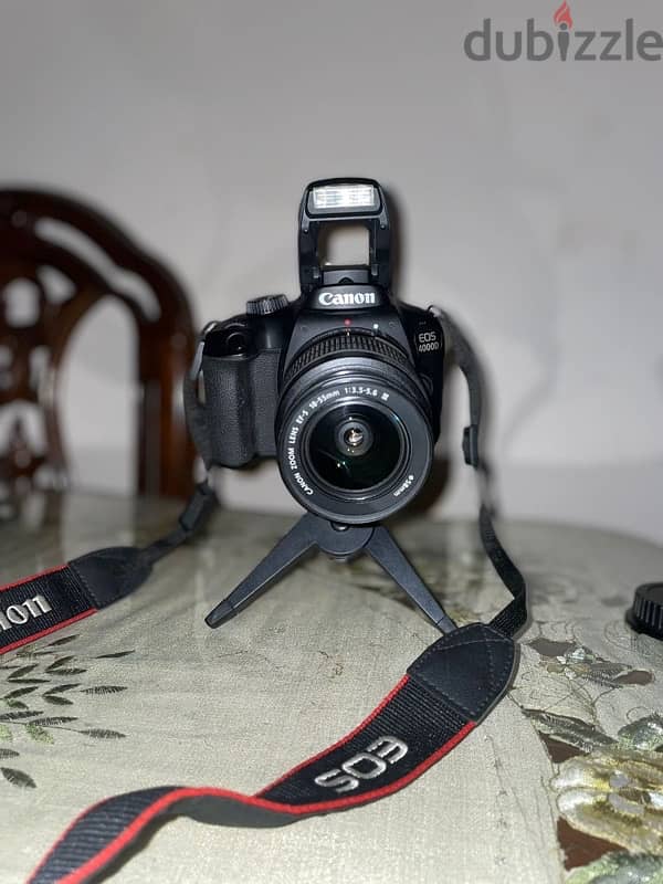 camera canon D4000 8