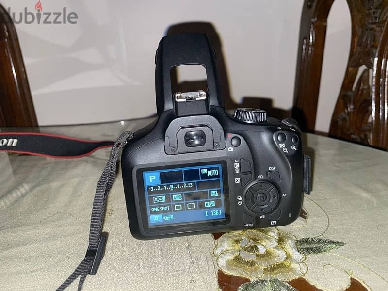 camera canon D4000 17