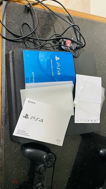 Playstation 4 1 TB 1