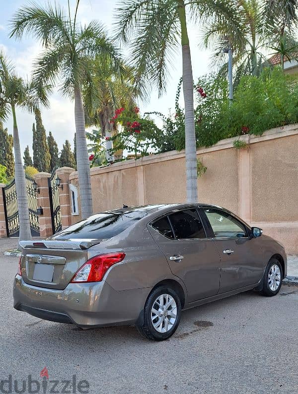 Nissan Sunny 2021 4