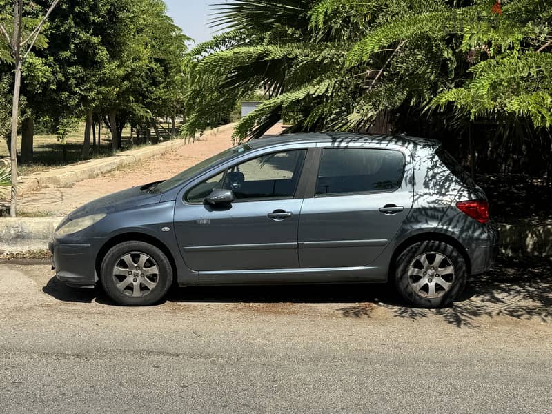 Peugeot 307 حاله ممتازه 1