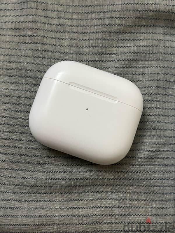 AirPods 3 4