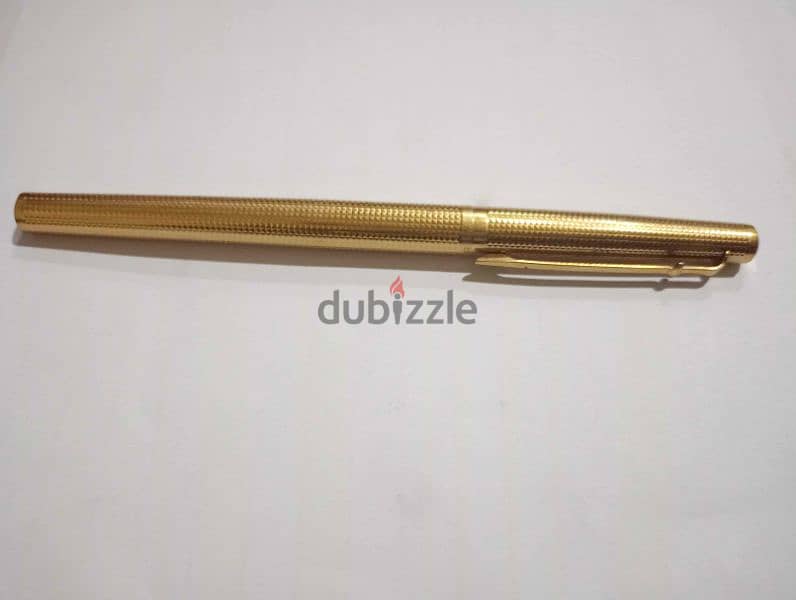 قلم caran d'ache swiss gold plated "G" 14K 9