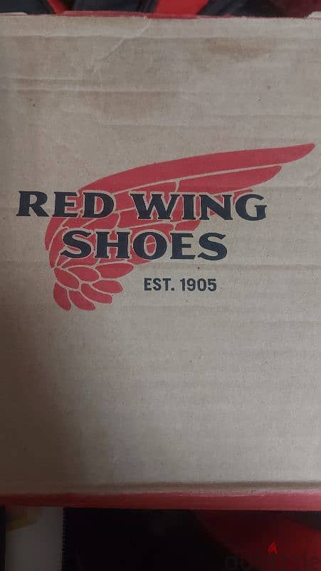 حذاء RedWing 2