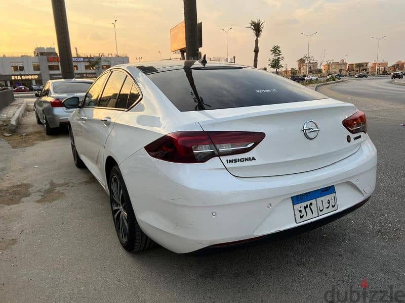 Opel Insignia 2018 اوبل انسيجنيا 10