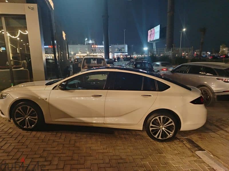 Opel Insignia 2018 اوبل انسيجنيا 13