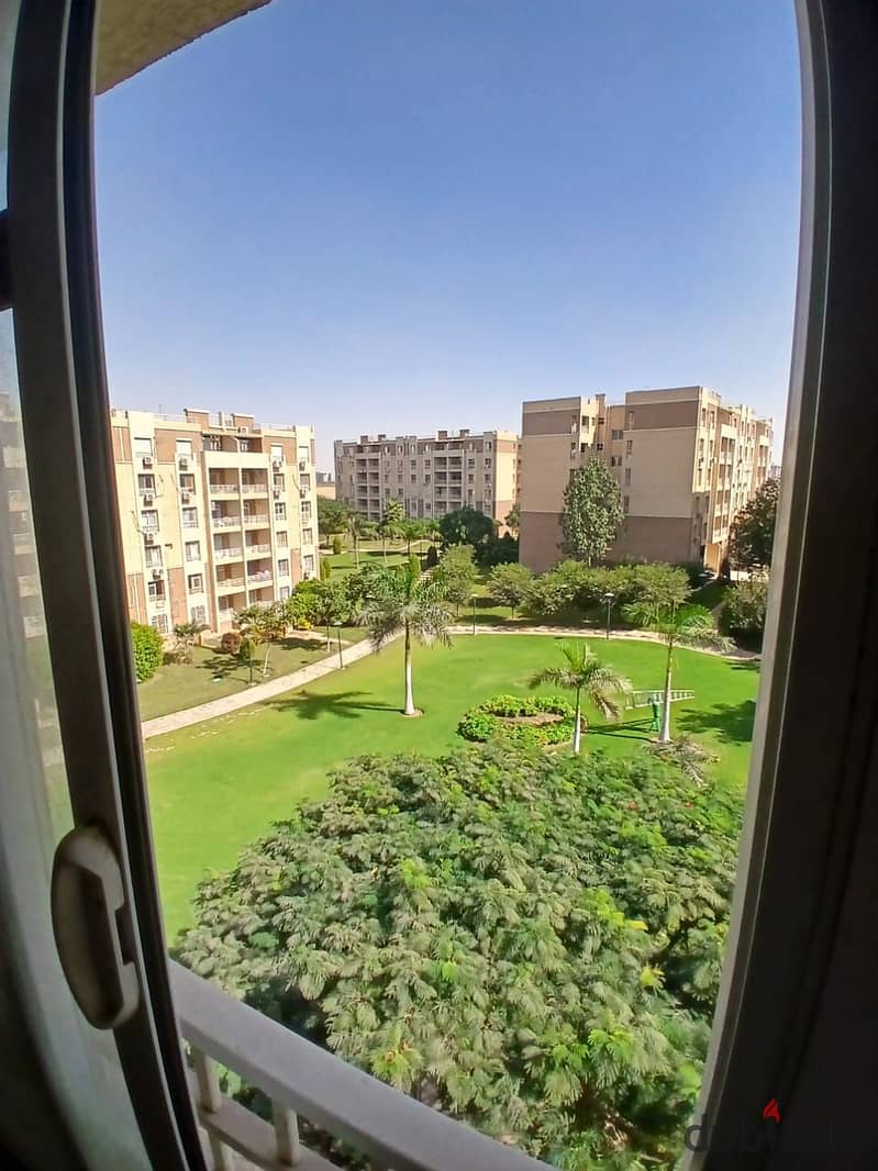 Apartment for sale in Talaat Mostafa B7 Madinaty, garden view, double floor 2