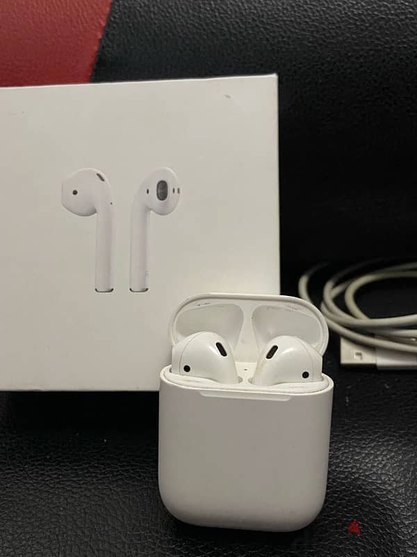 ابل ايربودز الجيل الثاني  Apple AirPods 2nd generation 1