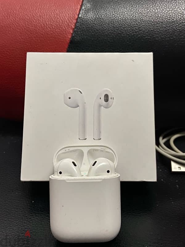 ابل ايربودز الجيل الثاني  Apple AirPods 2nd generation 4