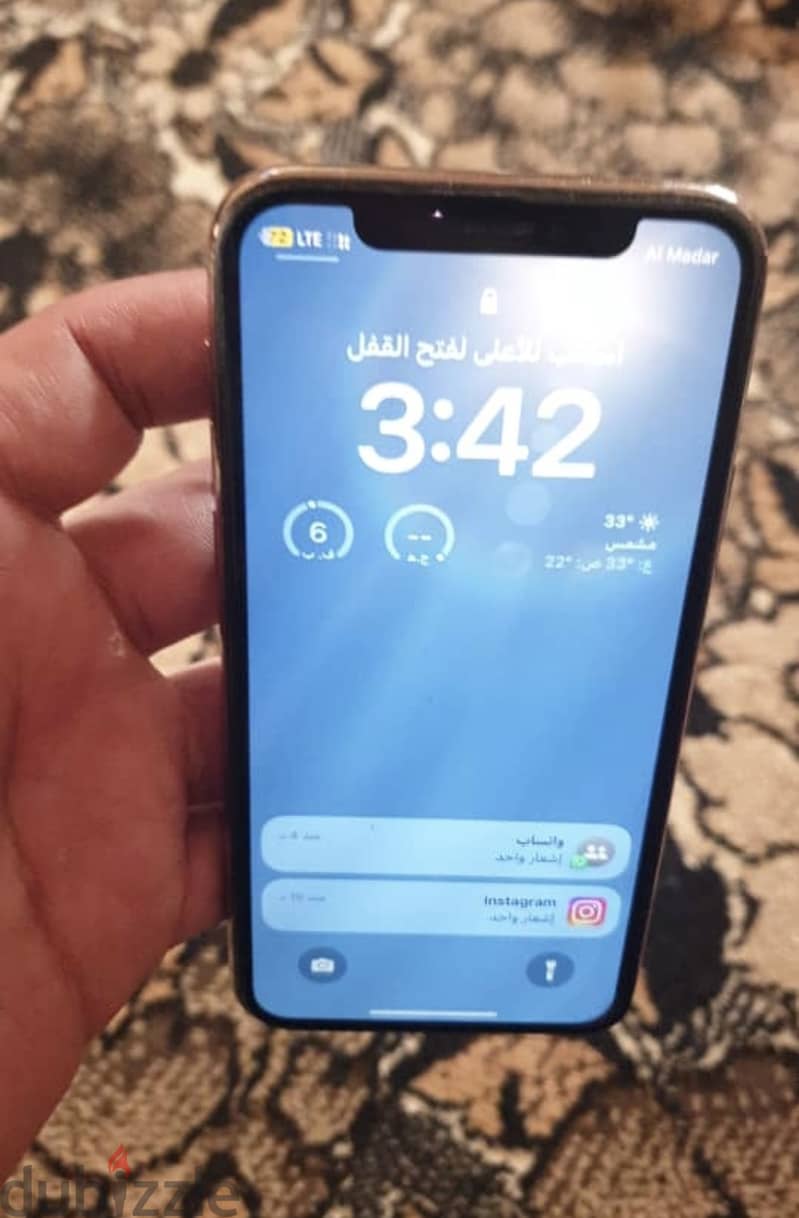 ايفون ١١ برو شريحتيين ب 256 علبته و مشتملاته 0