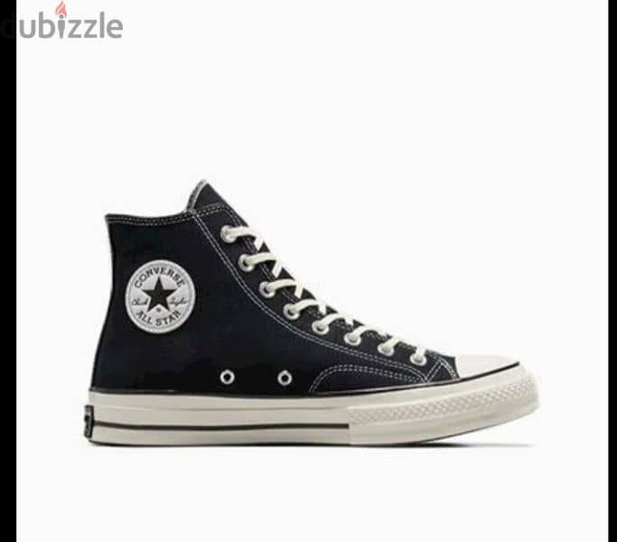 Converse size 8.5 1