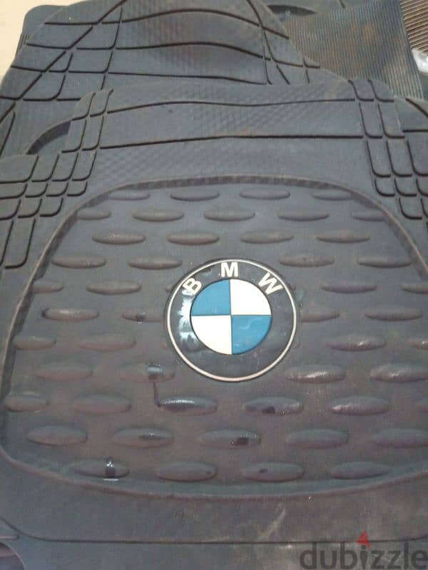 دواسات BMW 1