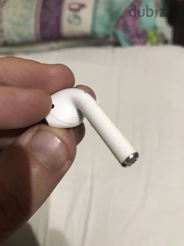 Airpods generation 2 اصلي 3