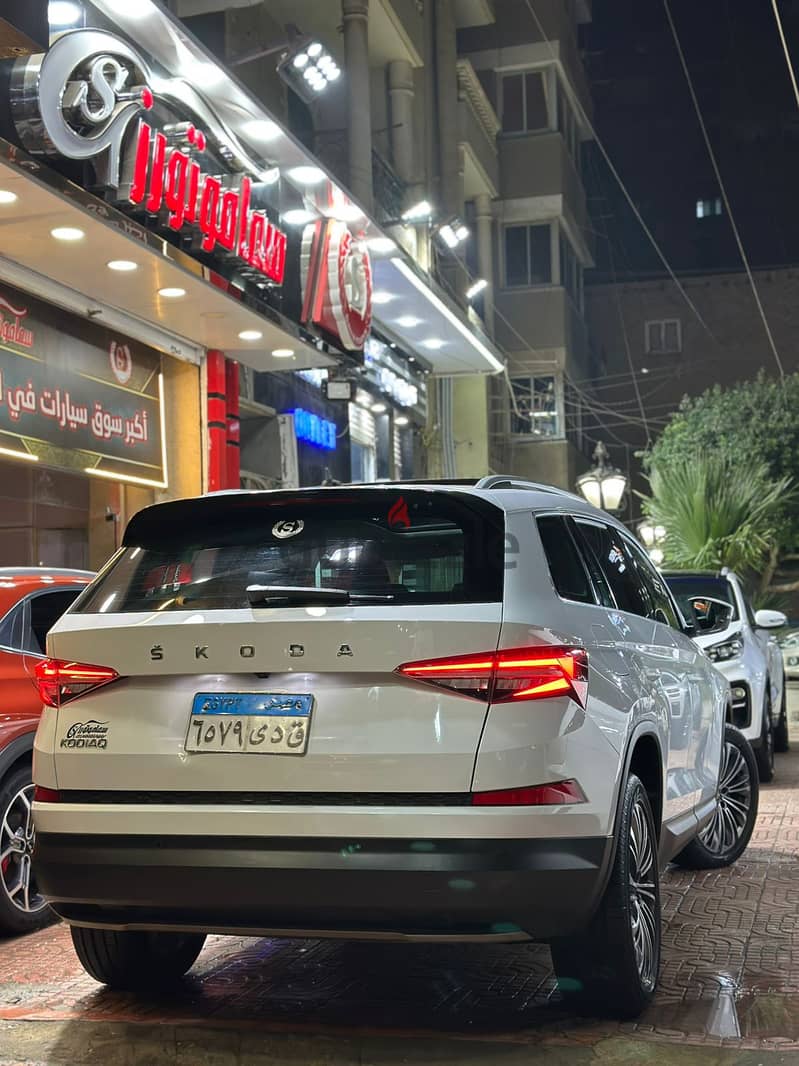 SKODA KODIAQ 2022  Stail 75000 km سكودا كودياك ستايل بلص 4