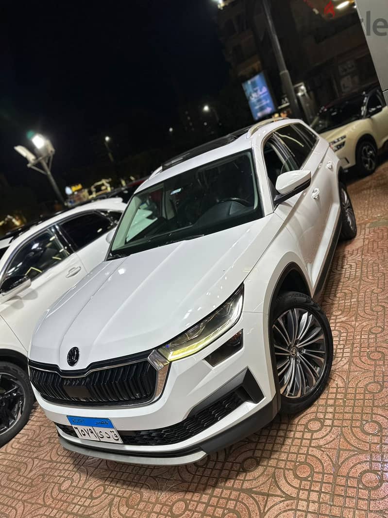 SKODA KODIAQ 2022  Stail 75000 km سكودا كودياك ستايل بلص 5