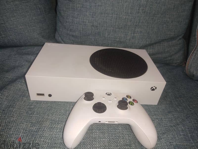 Xbox series S 3