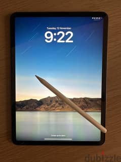 iPad pro M1 11 inch 128 GB with apple pencil , like new 0