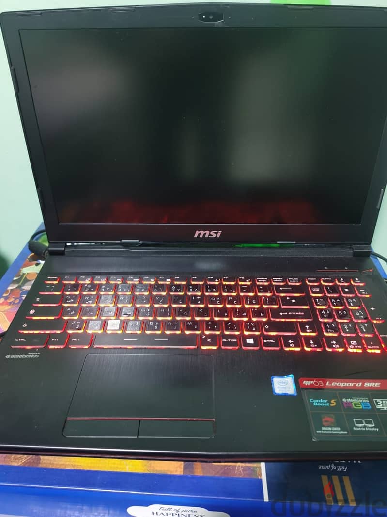 MSI Leopard 8RE 0