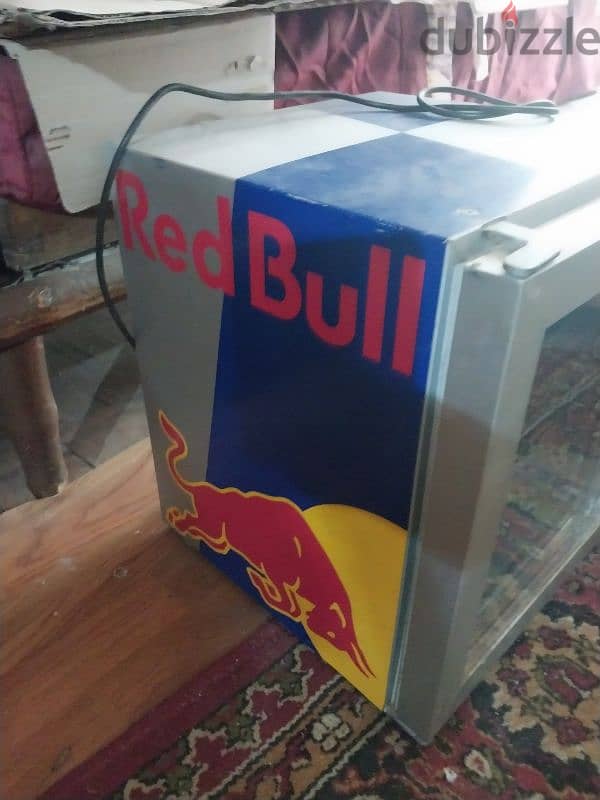 ثلاجة redbull تصلح كافيهات وسوبر ماركت ومطاعم 1