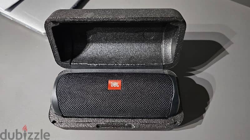 JBL Flip 5 Portable Speaker (Like New) 0