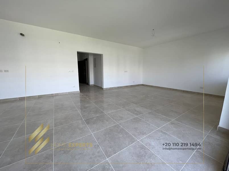 Apartment with garden for sale in Fifth Square  Area : 160 m 7