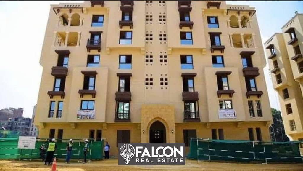 For sale, an apartment with immediate delivery and fully finished, in a distinguished location in New Cairo, wall by wall, Al-Oyoun Stream, in Fustat 5