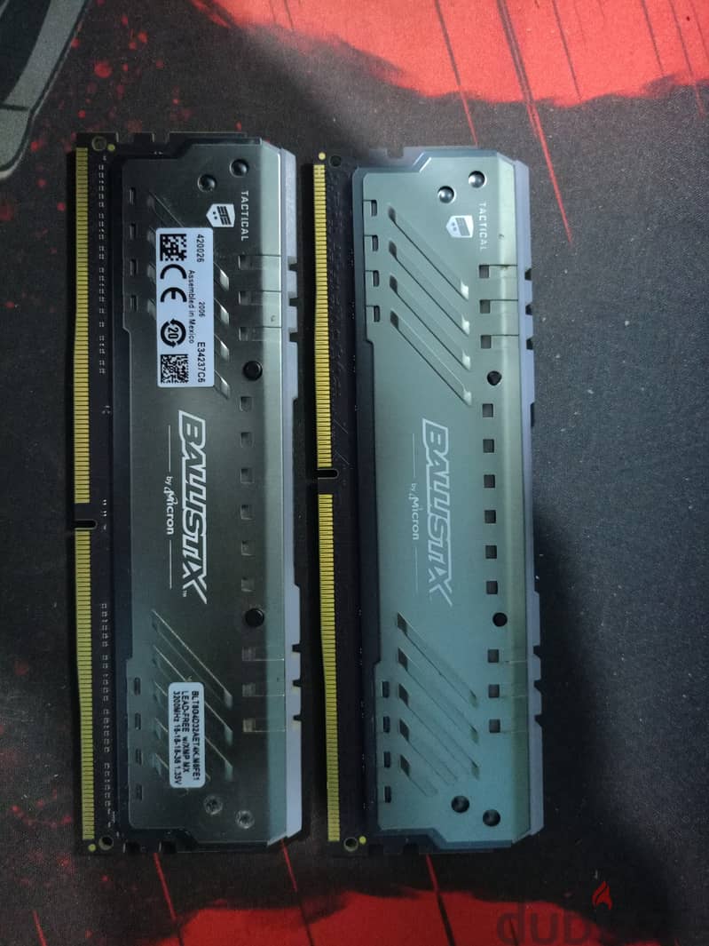 Crucial Ballistix RGB 16GB (2x8GB) 3200 Black Gaming Memory 0