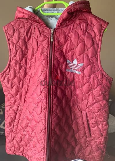 winter vest waterproof  فيست شتوي 185 يلبس لحد 70 في التجمع الثالث