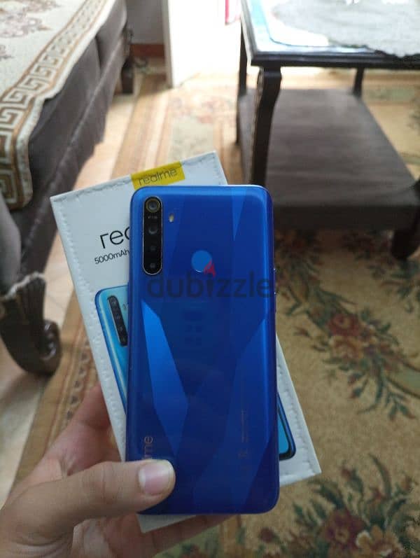 realme 5 4